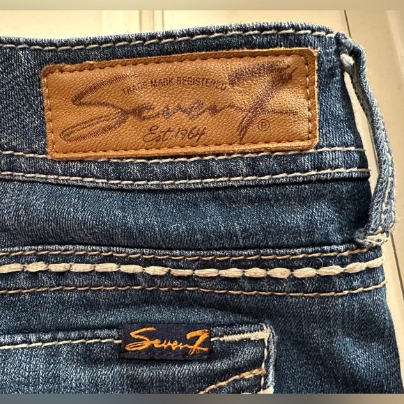 Seven7 Women’s Bootcut Jeans - Size 10 - Picture 7 of 9
